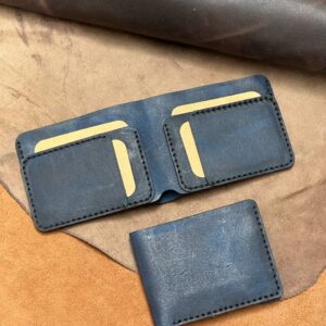 Pure Cow Oil Pull-up Leather Deep-Blue Bi-Fold Wallet