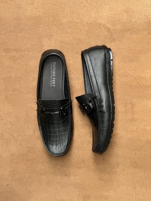 Men's Jet Black Cow Leather Crocodile Embossed Casual Loafer