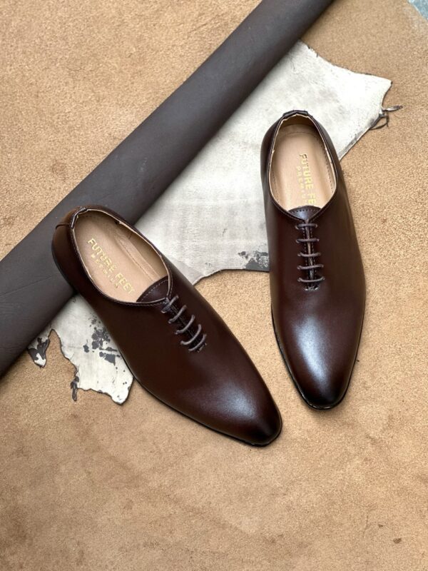 Men's Coffee Brown Cow Leather Whole Cut Oxford Shoe - Image 5