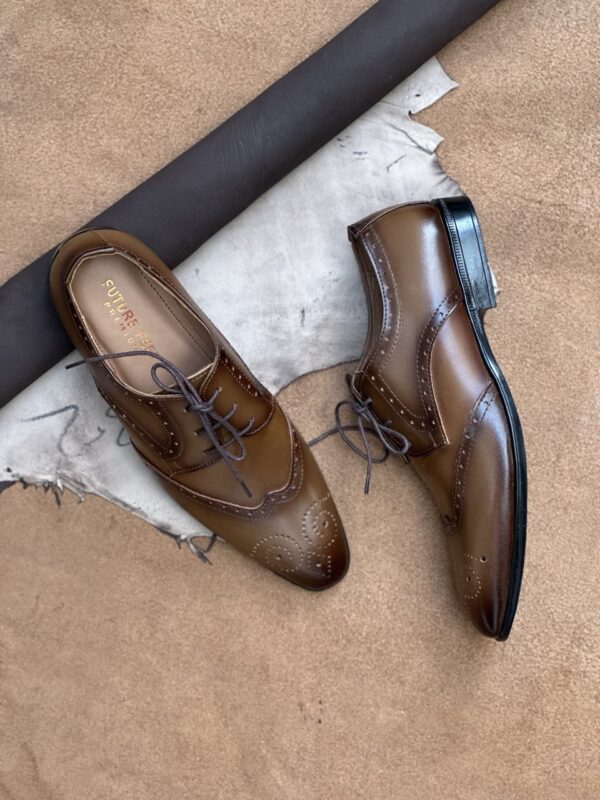 Men's Tan Shaded Cow Leather Brogue Shoe - Image 3