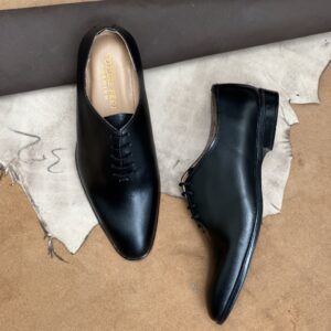 Men's Jet Black Cow Leather Whole Cut Oxford Shoe