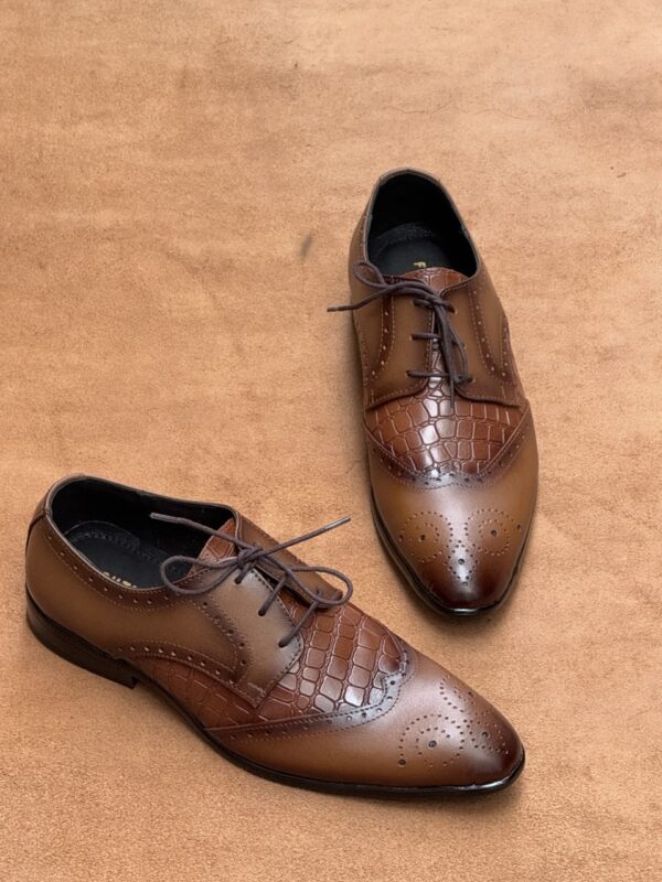 Men's Tan Shaded Leather Croc Brogue Shoe - Image 2