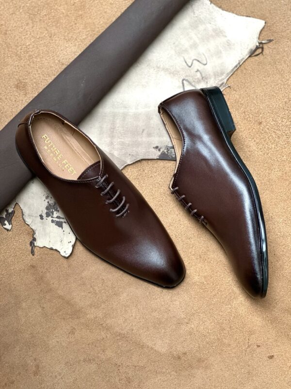 Men's Coffee Brown Cow Leather Whole Cut Oxford Shoe