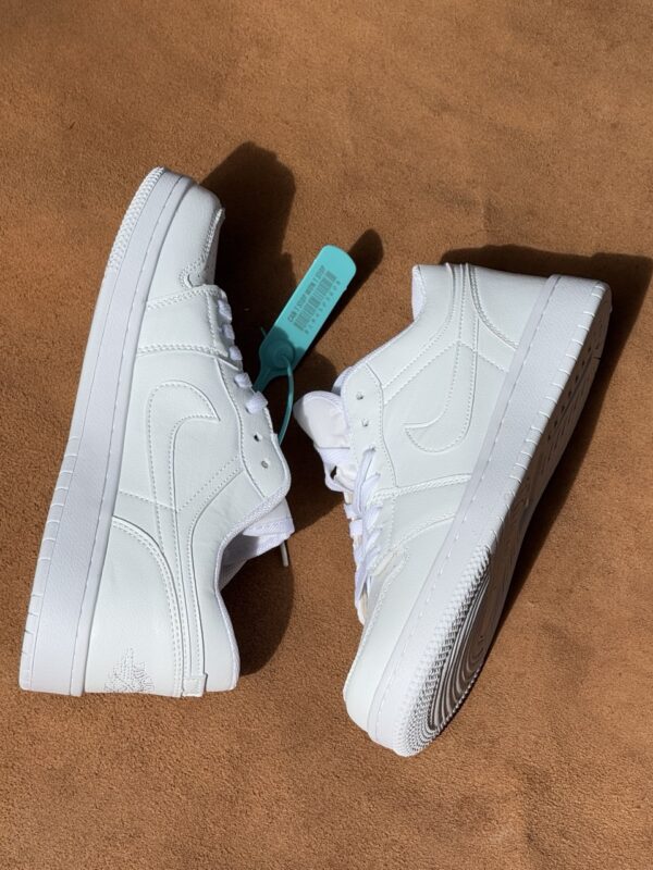 Nike Air Jordan 1 Low  White - Image 3