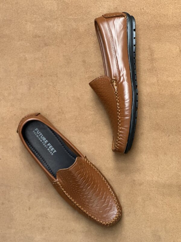 Men's Tan Cow Leather Crocodile Embossed Casual Loafer - Image 5