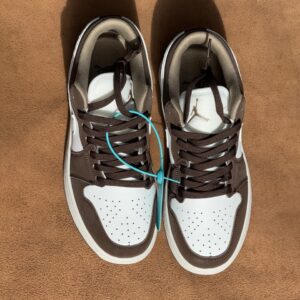 Nike Air Jordan 1 Low (Brown/White)