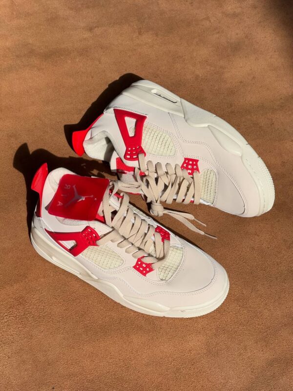 Nike Air Jordan 4