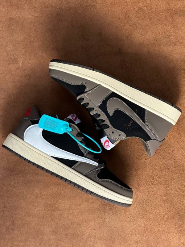 Nike Travis Scott Cactus Air Jordan 1 Mocha (Women's)