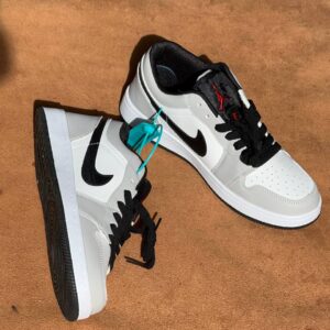 Nike Air Jordan 1 Low (Gray/Black)