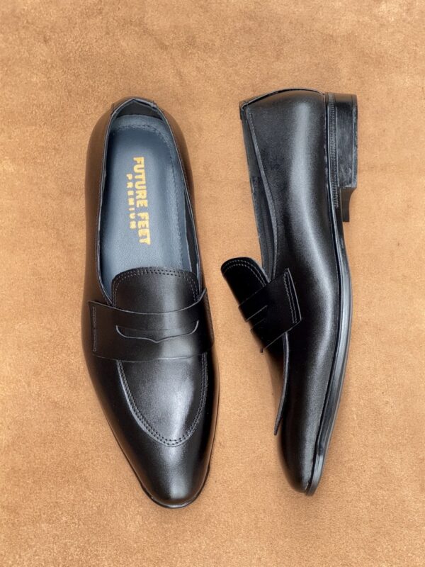 Men's Jet Black Cow Leather Penny Loafer