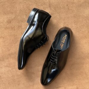 Men’s Glossy Black Cow Leather Whole-Cut Oxford