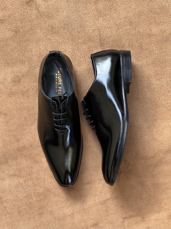 Men's Glossy Black Cow Leather Whole-Cut Oxford